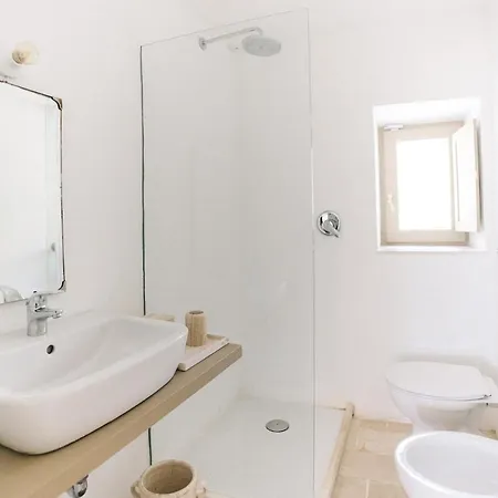 Trullo Dei Cinque 4* צ'יסטרנינו