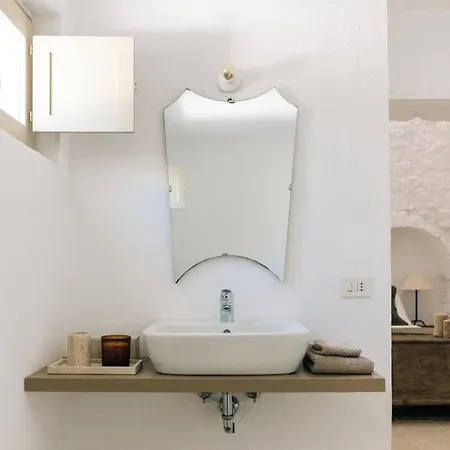 בית הארחה Trullo Dei Cinque צ'יסטרנינו