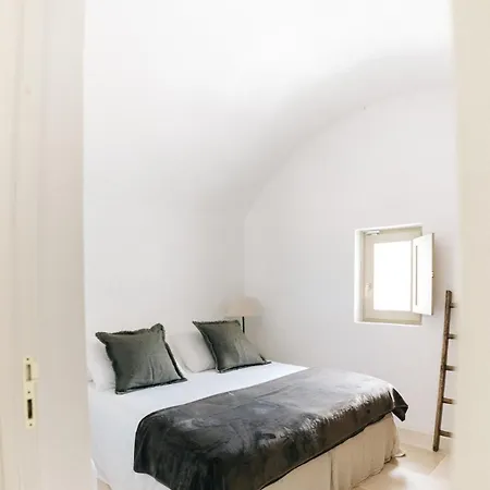 בית הארחה Trullo Dei Cinque 4*