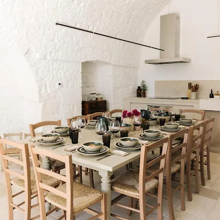 בית הארחה Trullo Dei Cinque צ'יסטרנינו