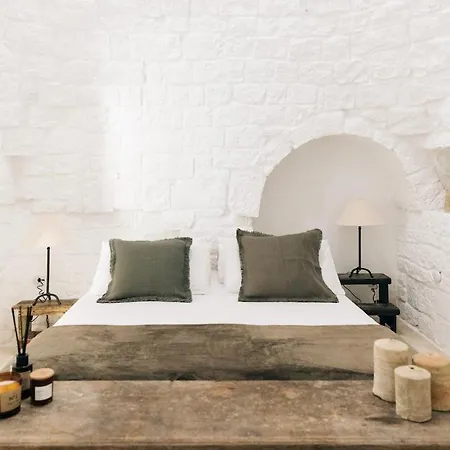 Affittacamere Trullo Dei Cinque 4*